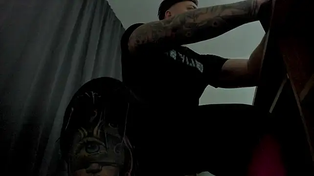 TonyWinston live cam on StripChat
