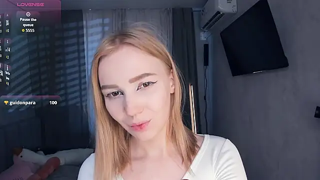 mine_dream live cam on StripChat