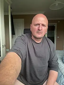 Attila120 live cam on StripChat