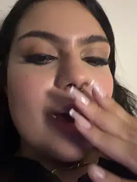 babyellenn (F young) - Topless