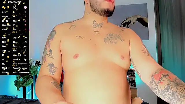 Thomas_chubbyxhot live cam on StripChat