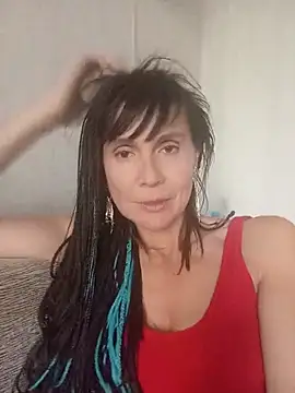 Francenia_lolis live cam on StripChat