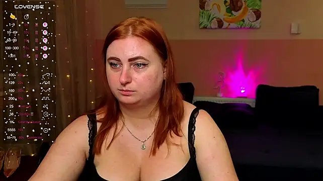 Alicia_love00 live cam on StripChat
