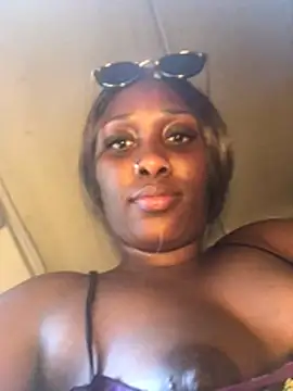 Lola_Davis6 live cam on StripChat