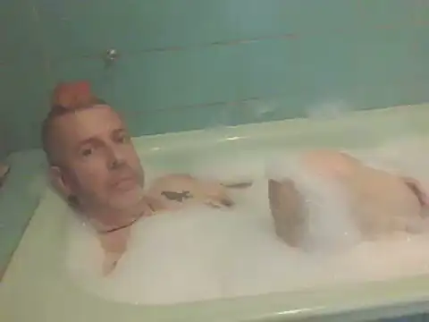 SHARPSkinhead live cam on StripChat