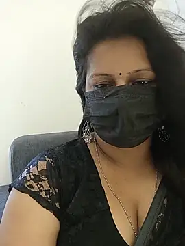 noty_girl2 live cam on StripChat