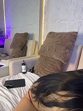 CristalCollins_ live cam on StripChat