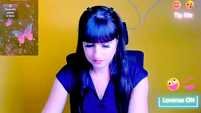 Violla_My live cam on StripChat