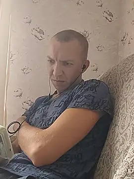 _uncle_Mitya-43_ live cam on StripChat