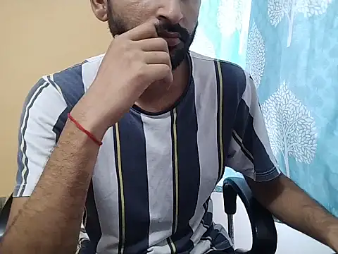 bigcockboy1121 live cam on StripChat