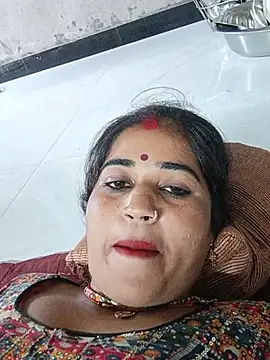 Hot_kamla