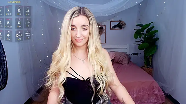 White_F0x live cam on StripChat