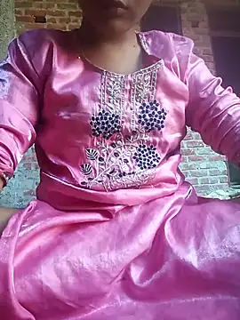 navyasharma89 live cam on StripChat