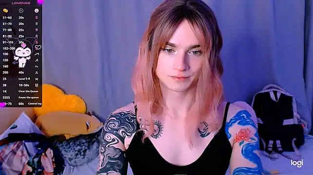 Alice_Hells live cam on StripChat