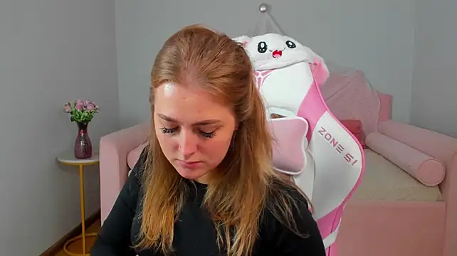 EllaBells live cam on StripChat
