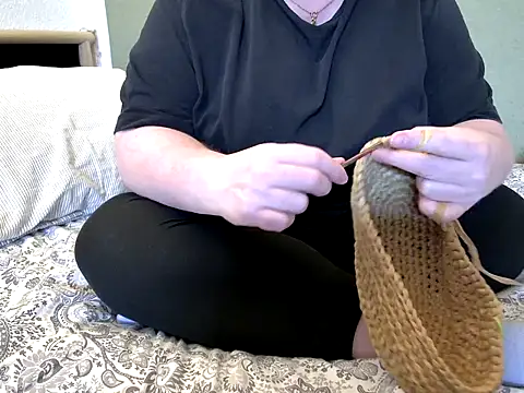 MarthaBriest live cam