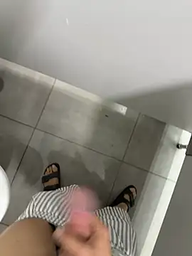 Turkishleo live cam