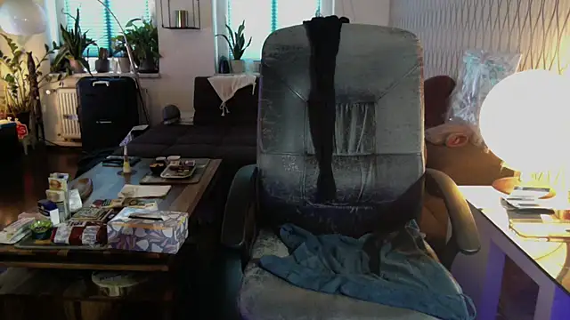 tomz0819 live cam