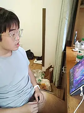 charliez0088 (M young) - 脱掉衣服