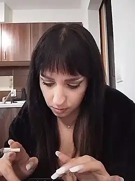 EmmaKrosss live cam on StripChat