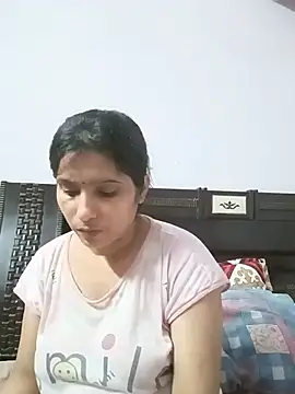 Ritika_singh71 live cam on StripChat