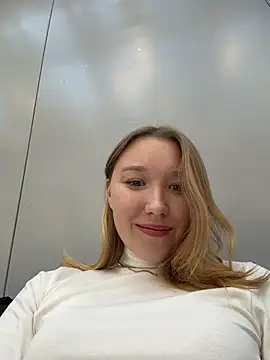 -naughtyangel- (F teen) - Go Little Rest Girl+buy coffee