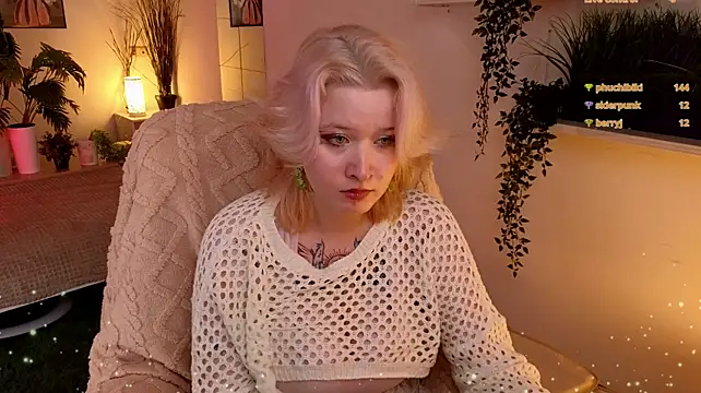 bluebeell (F young) - play with nipples under top