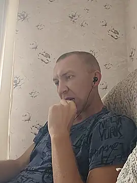 _uncle_Mitya-43_ live cam on StripChat