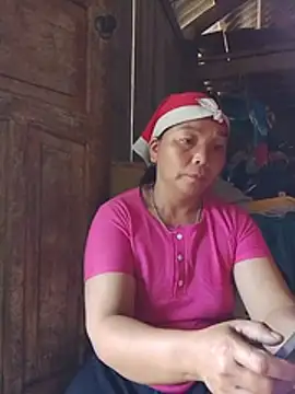 tran-trang