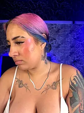 Scarlett-LS live cam on StripChat