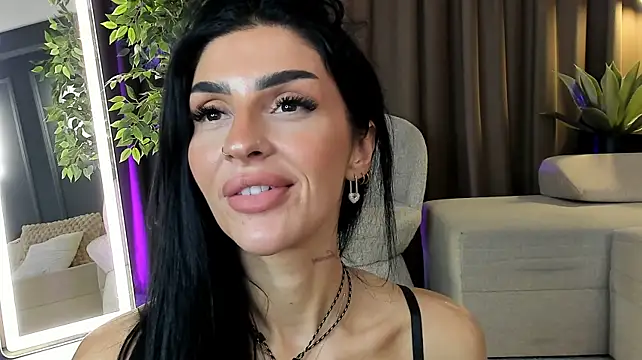 BrainyBelle live cam on StripChat