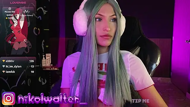 nikolwalter_ live cam on StripChat