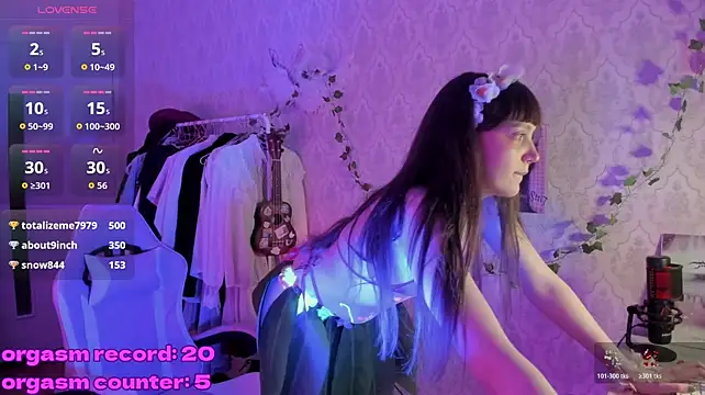 RileyNymph live cam on StripChat