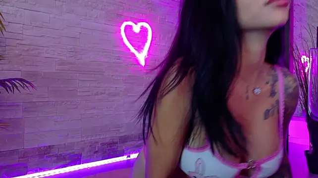 MissSiennaa live cam on StripChat
