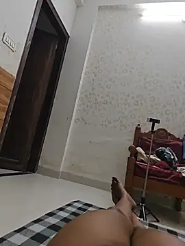 jaanvisharmaaa live cam on StripChat