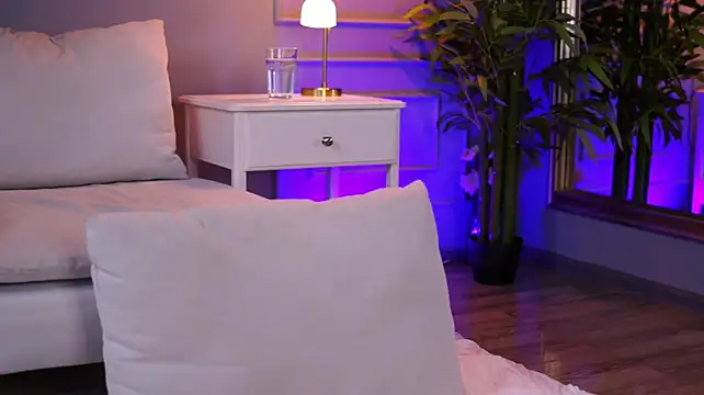 EvieVooss live cam