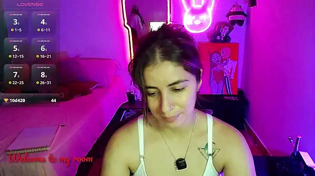 aleja_diamond live cam on StripChat