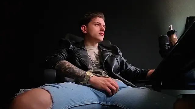 FelixStarkk live cam on StripChat