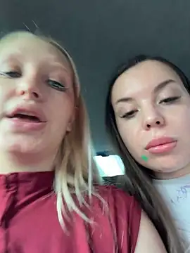 Elfi_InPublic