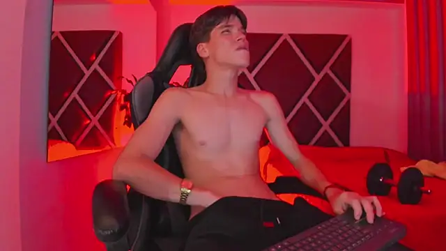 Axel_Royce