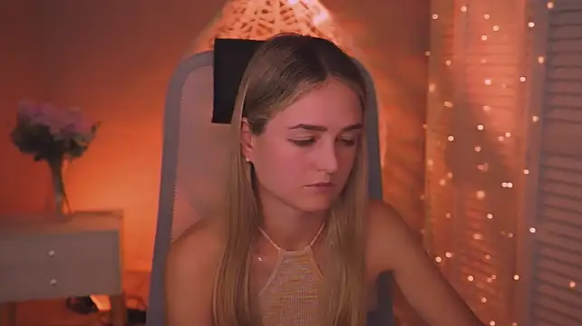 DeboraLarson live sex cam