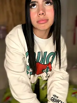 Laura-Khalifa