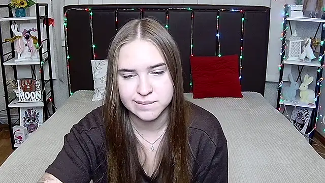 LauraHlot