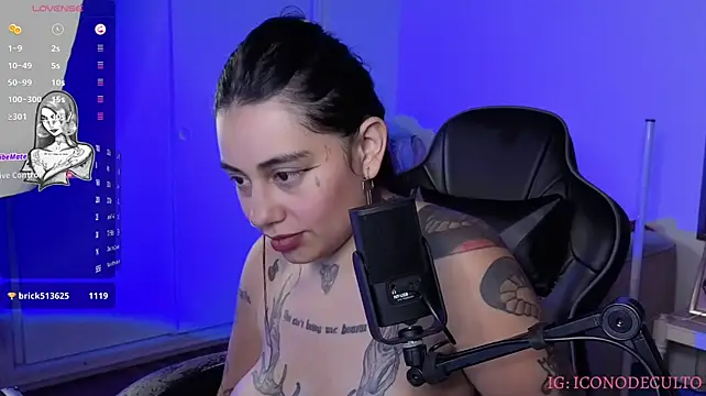 val_bardot live cam on StripChat