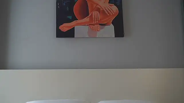 AnnaSiren live cam on StripChat