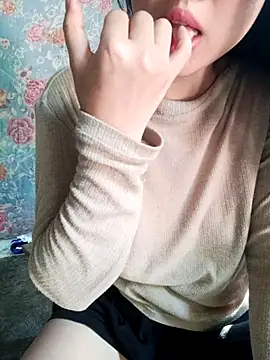 _YouAreMySunShine_ live cam on StripChat