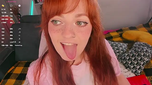 Alice_CutePerv live cam on StripChat
