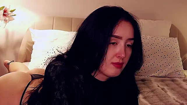 ZoeNickels live cam on StripChat