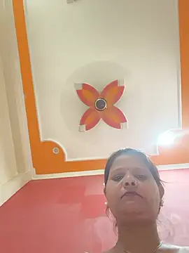 Sexybaby7567 live cam on StripChat