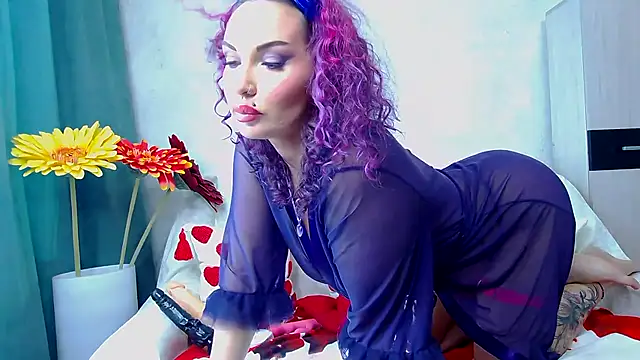 Darina_Monclie live cam on StripChat